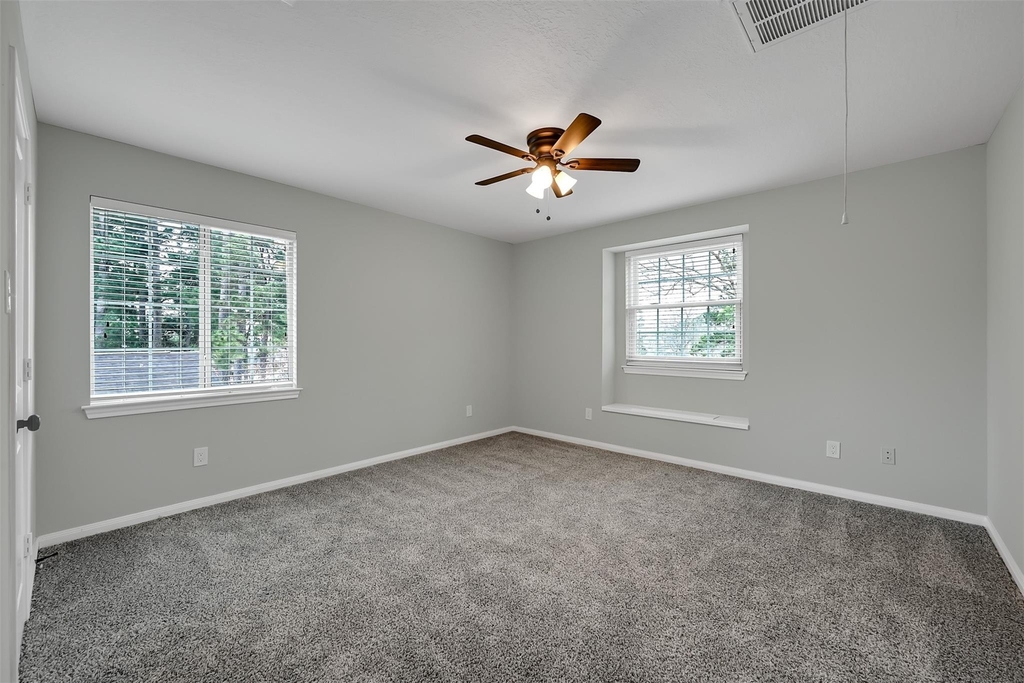 12744 Point Aquarius Boulevard - Photo 31