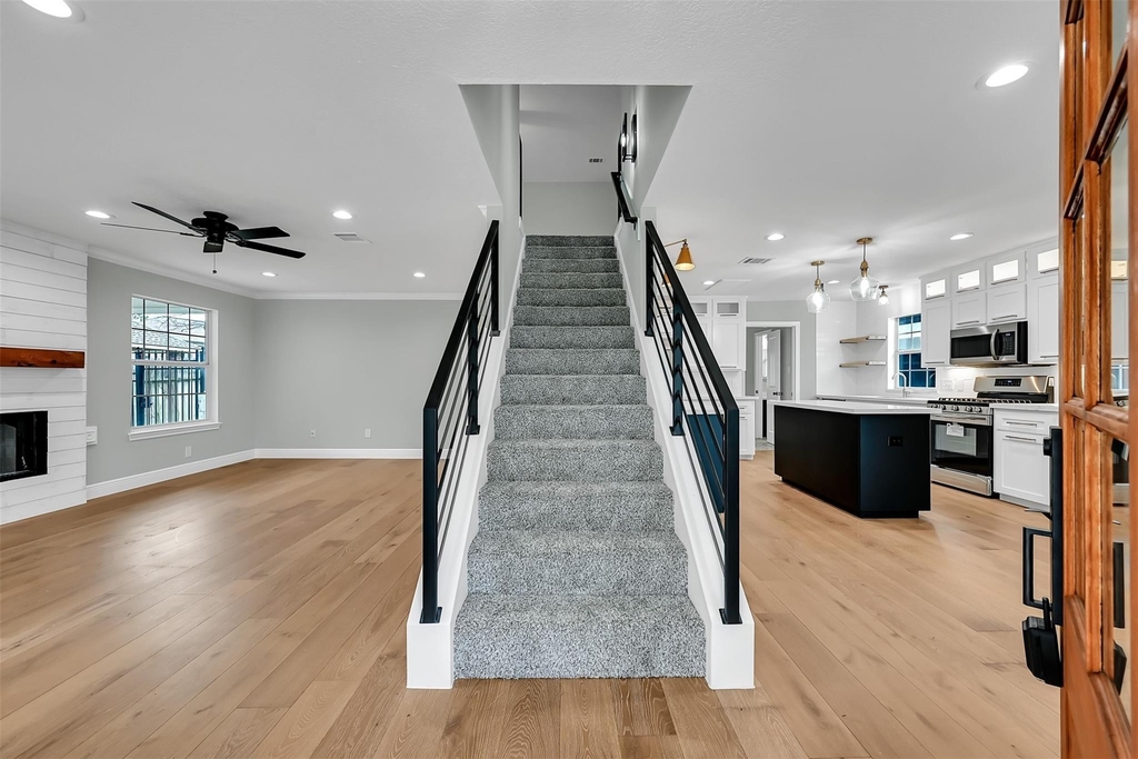 12744 Point Aquarius Boulevard - Photo 5