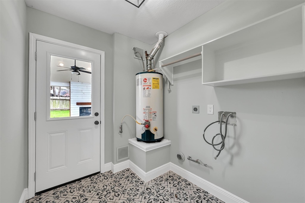 12744 Point Aquarius Boulevard - Photo 22