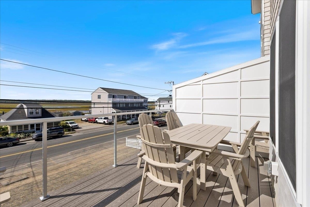 220 North End - Photo 16
