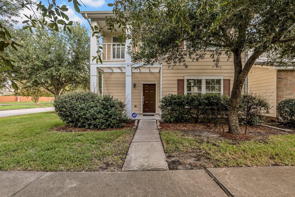 11926 Jelicoe Drive - Photo 0
