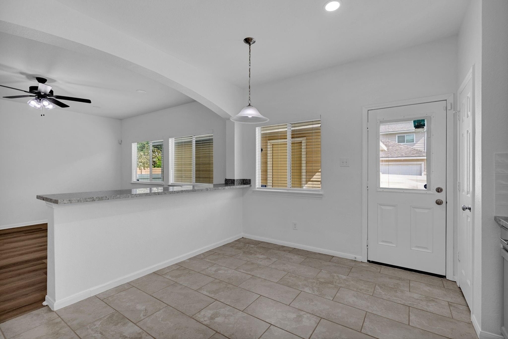 11926 Jelicoe Drive - Photo 5