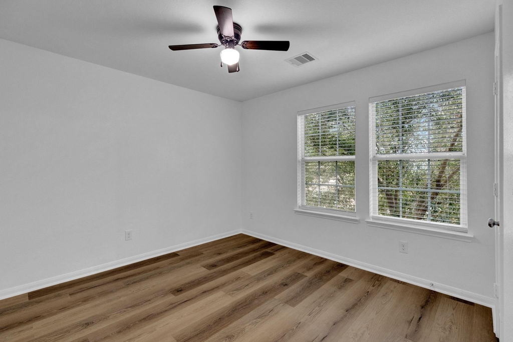 11926 Jelicoe Drive - Photo 12