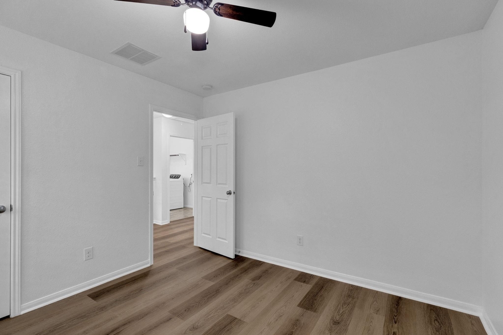 11926 Jelicoe Drive - Photo 13