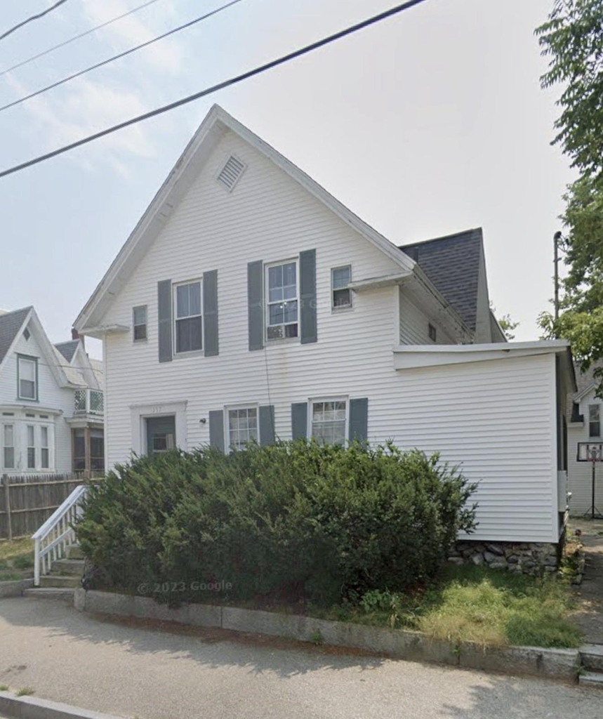 357 Merrimack - Photo 0