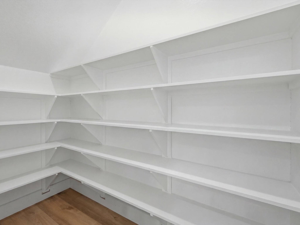 2022 Wavell Street - Photo 12