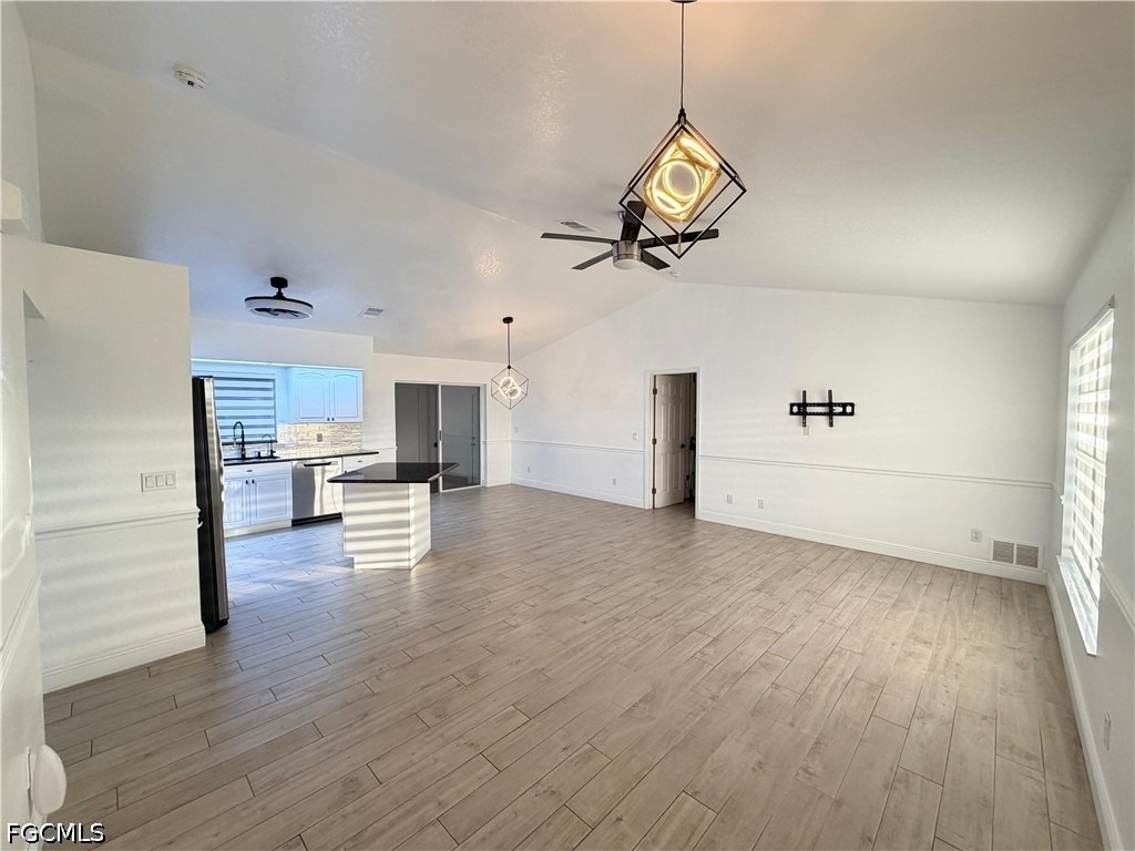 3445 Ne 11th Avenue - Photo 9