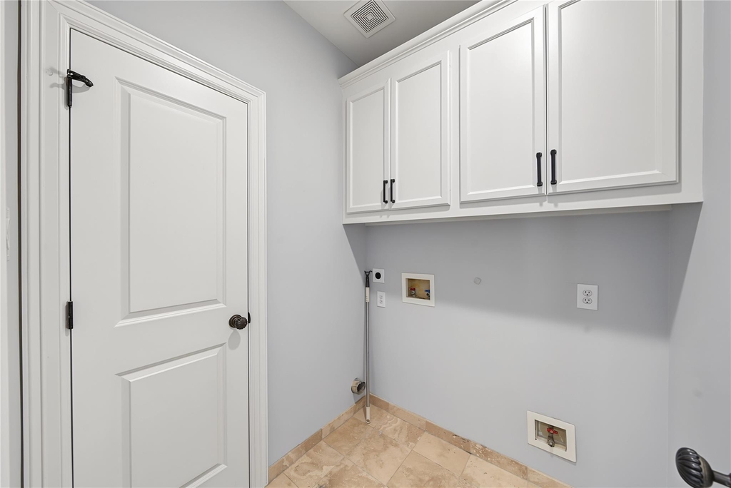 2188 Bancroft Street - Photo 26