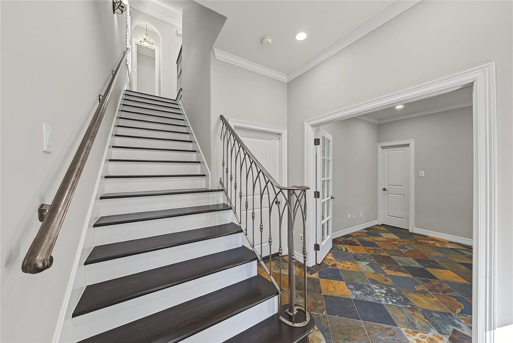 2188 Bancroft Street - Photo 5