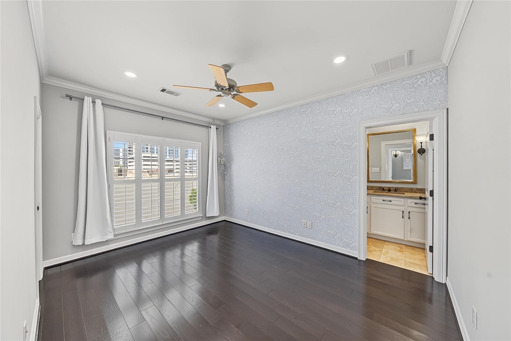2188 Bancroft Street - Photo 28