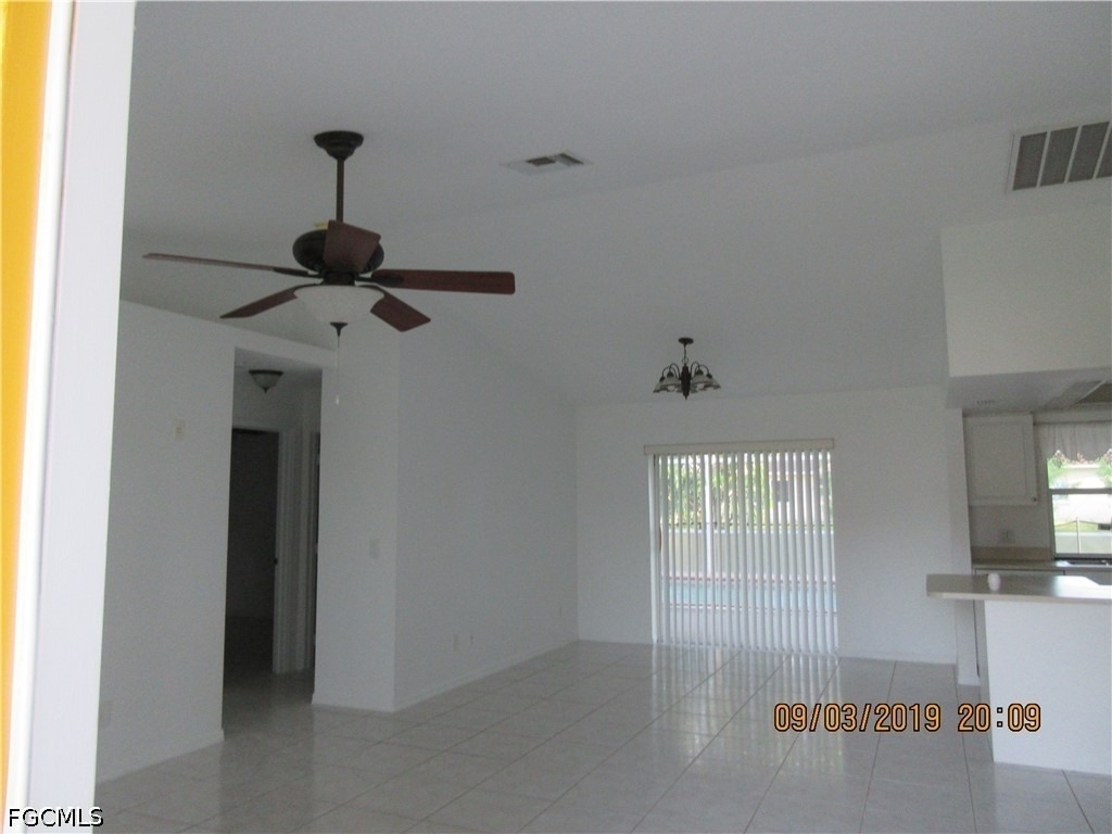 120 Se 27th Terrace - Photo 3