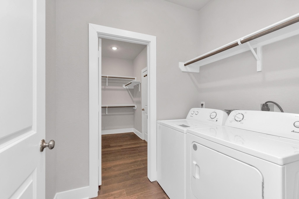 10642 Cascade Creek Drive - Photo 15