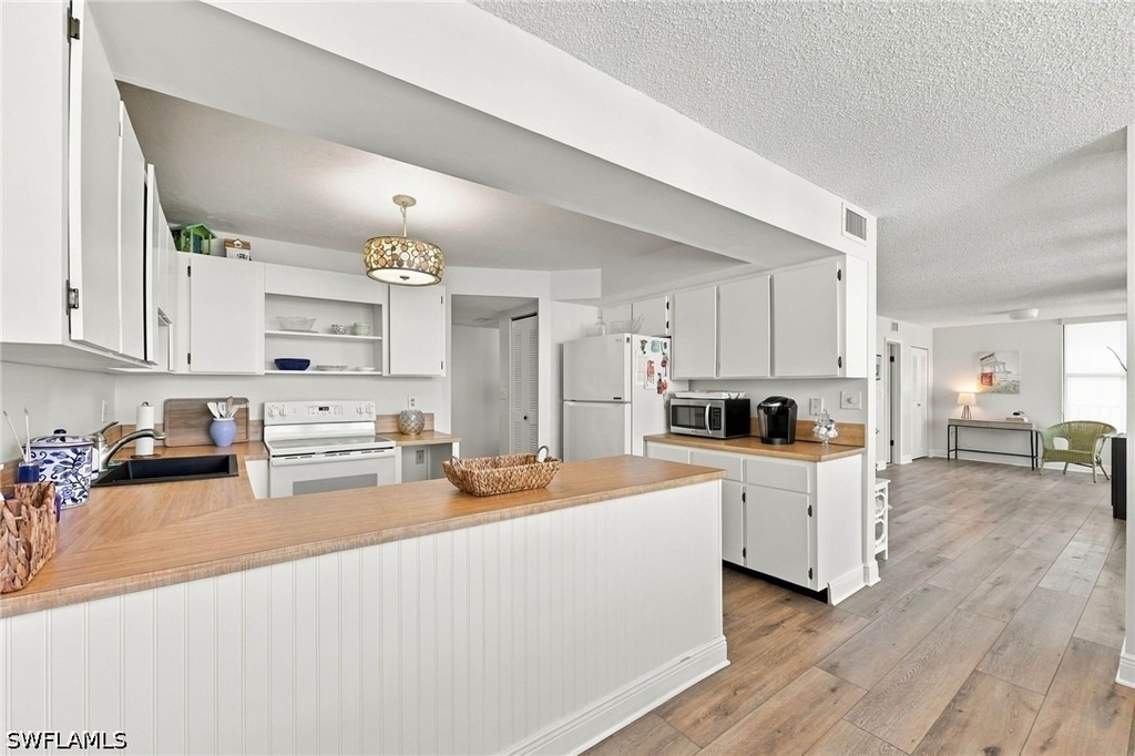 9375 Gulf Shore Drive - Photo 20