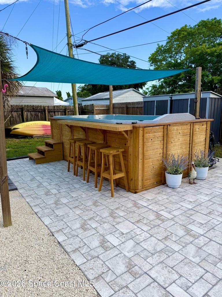 1052 Garfield Street - Photo 6