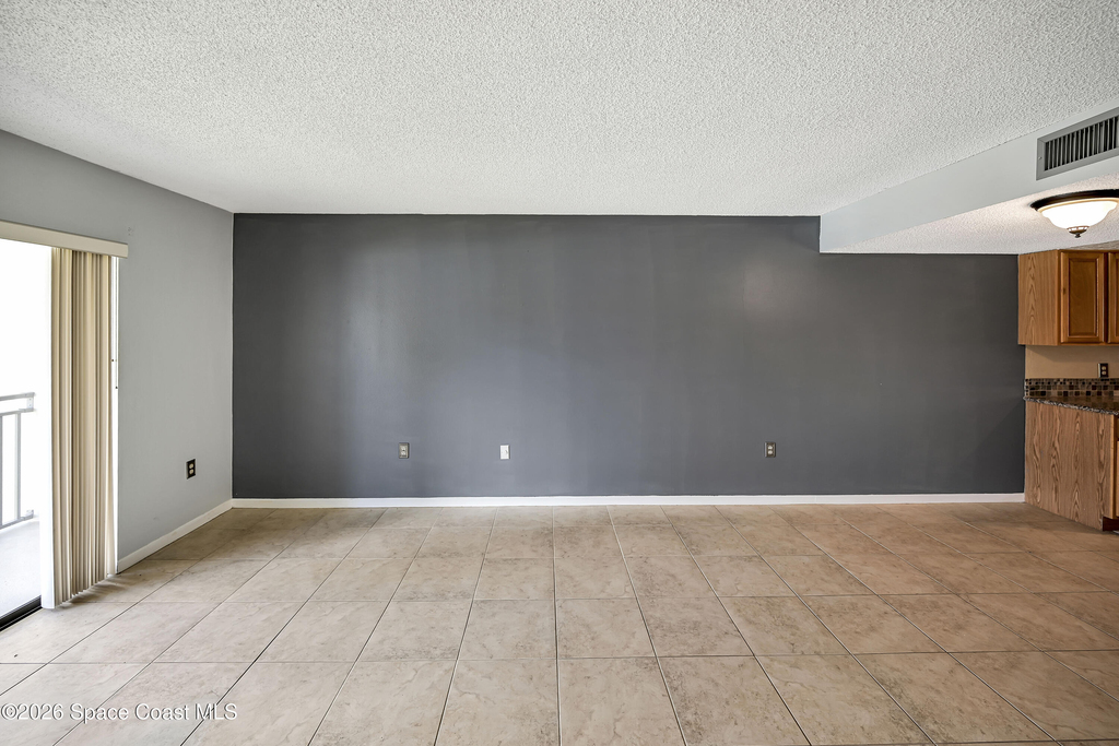 190 Paradise Boulevard - Photo 4