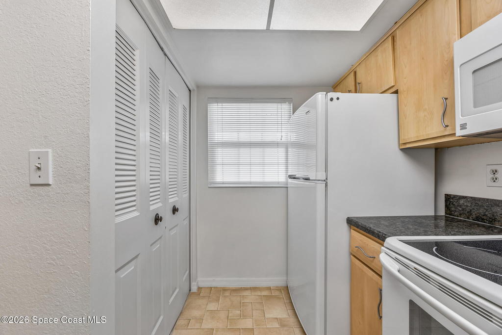 1900 Knox Mcrae Drive - Photo 5