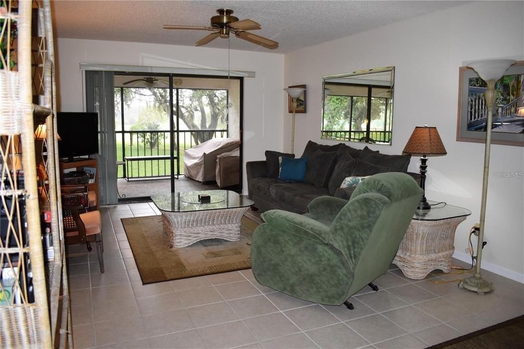 1716 Golfview Drive - Photo 3