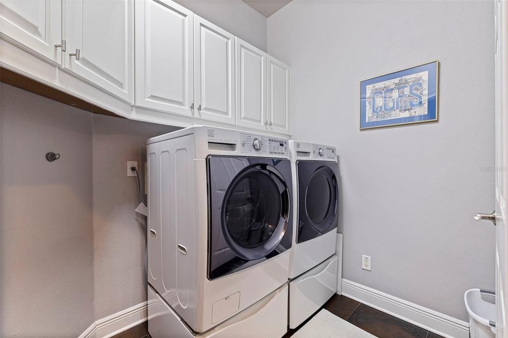 618 Saxony Boulevard - Photo 44