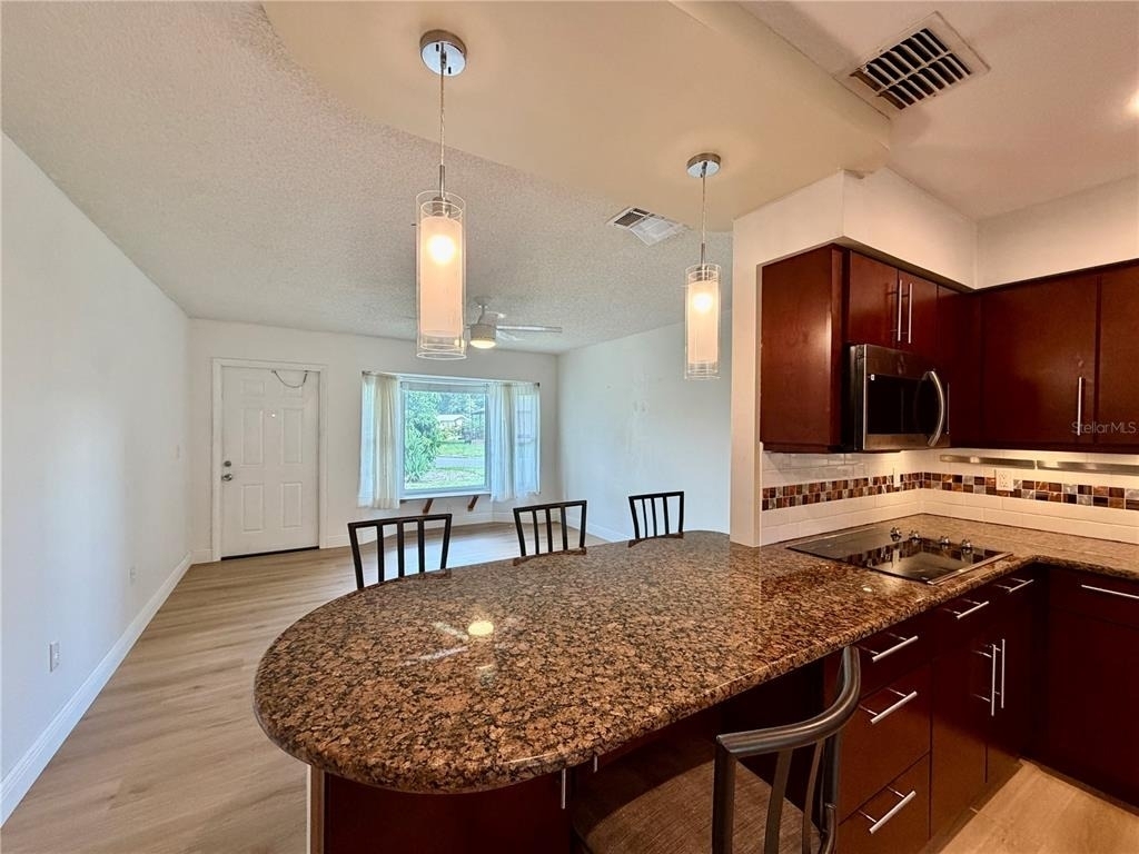 4100 45th Avenue N - Photo 5