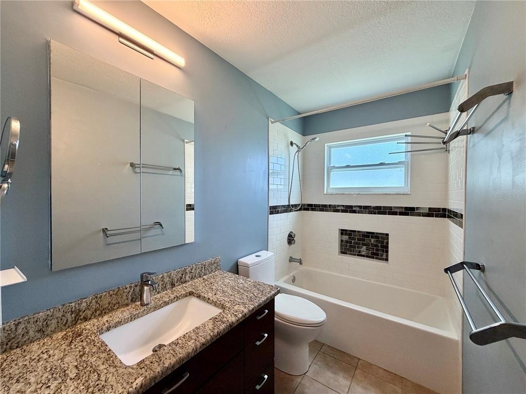 4100 45th Avenue N - Photo 14