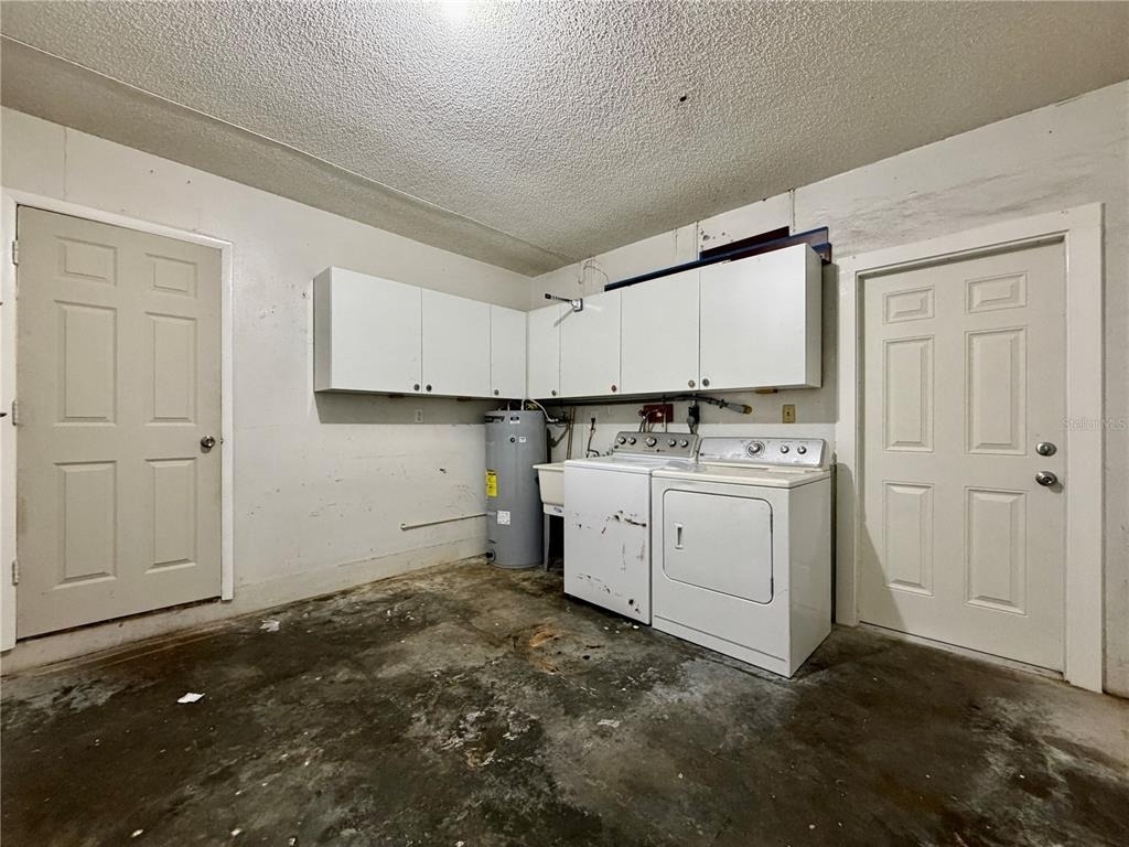 4100 45th Avenue N - Photo 26