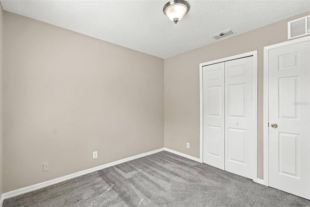 249 Castlekeeper Place - Photo 18