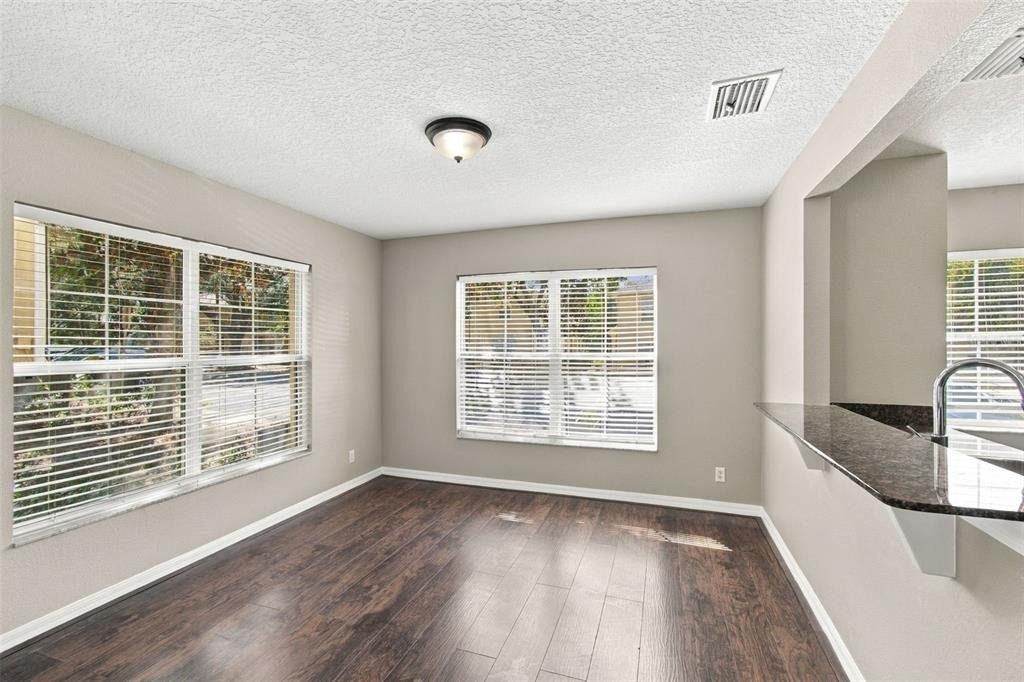 249 Castlekeeper Place - Photo 4