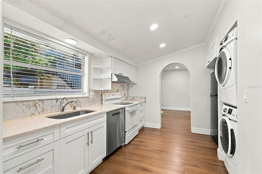 524 3rd Street N - Photo 11