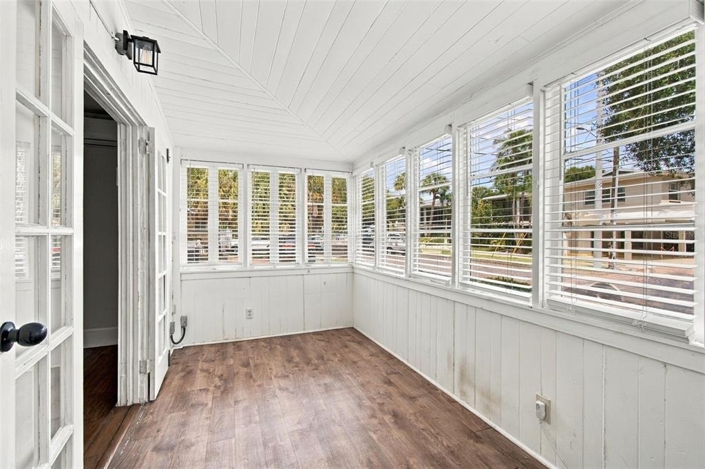 524 3rd Street N - Photo 44