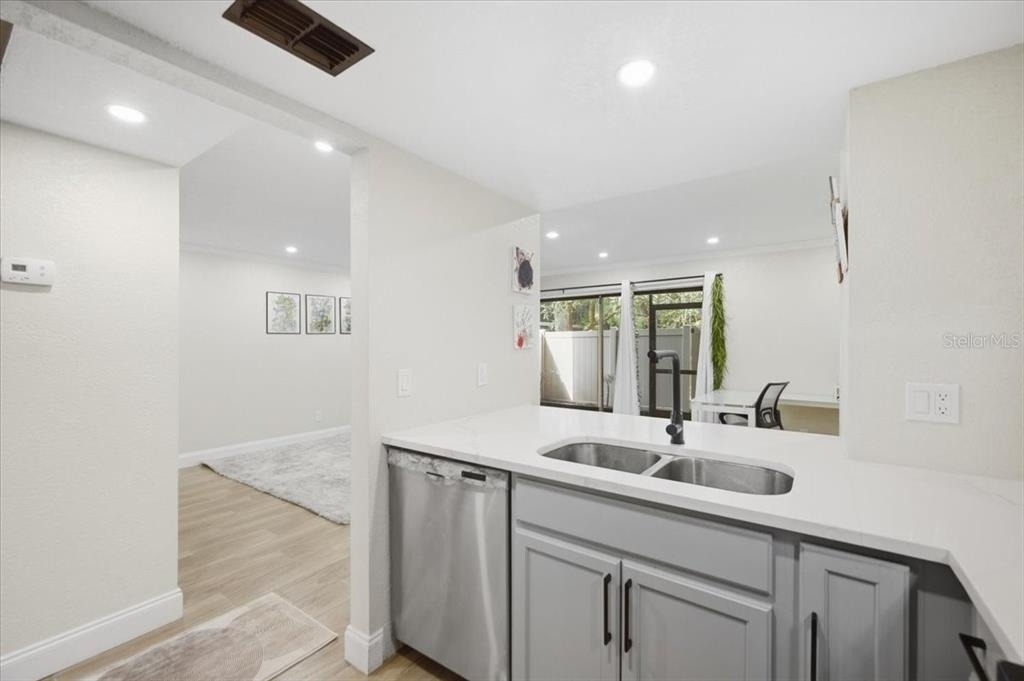 4769 Puritan Circle - Photo 10