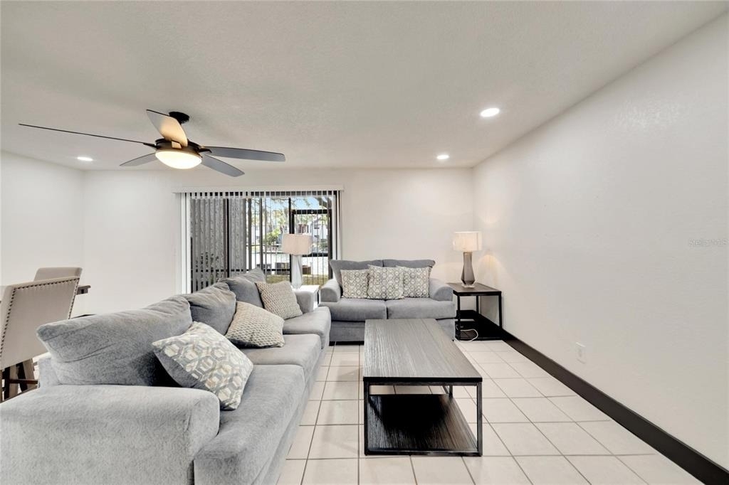 6301 Newtown Circle - Photo 19