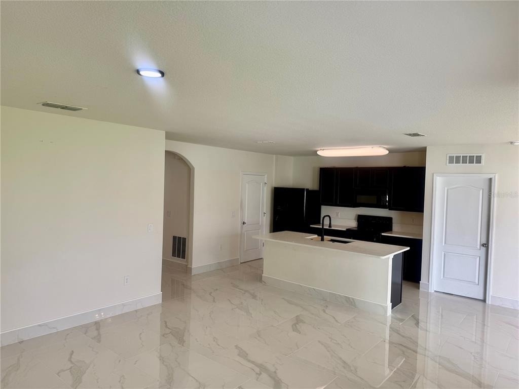 1895 Hickory Bluff Rd - Photo 2