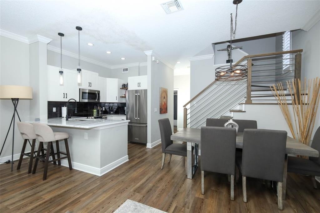 2202 Elizabeth Avenue - Photo 7