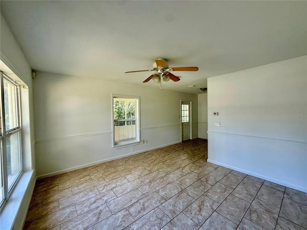 1435 Ne 22nd Avenue - Photo 5