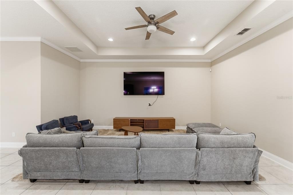 13833 Behring Avenue - Photo 24