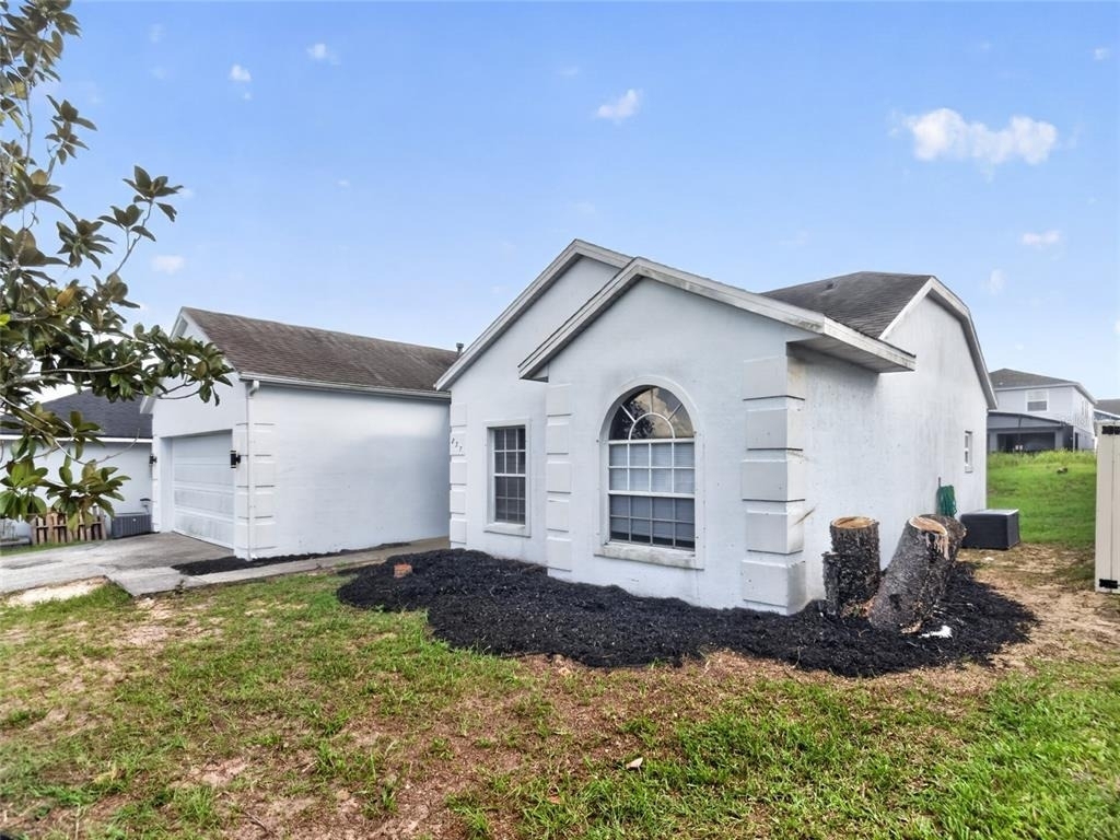 257 Margate Drive - Photo 2