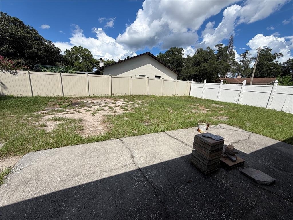 803 Calabria Drive - Photo 9