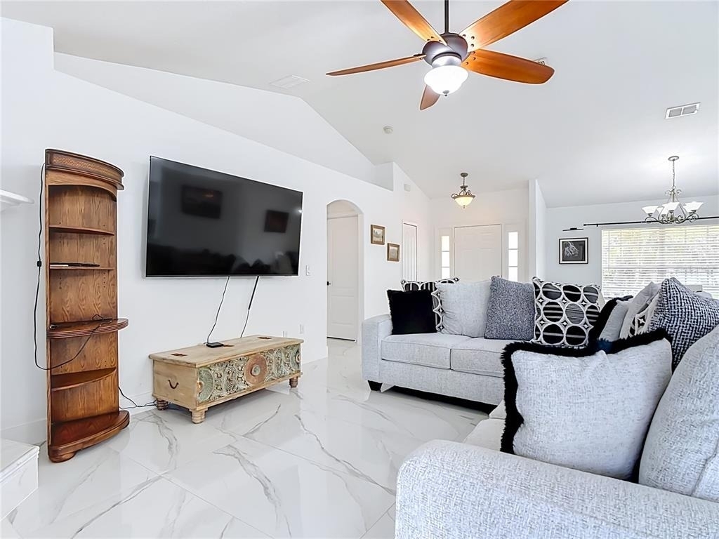 4934 Lazy Oaks Way - Photo 9