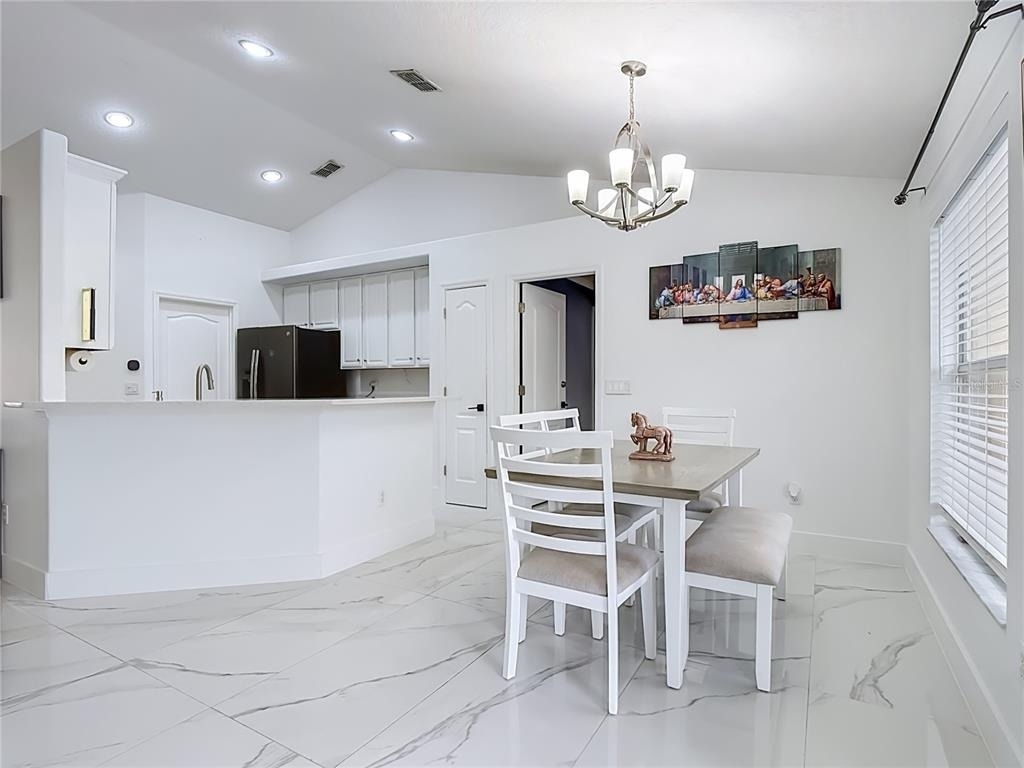 4934 Lazy Oaks Way - Photo 11