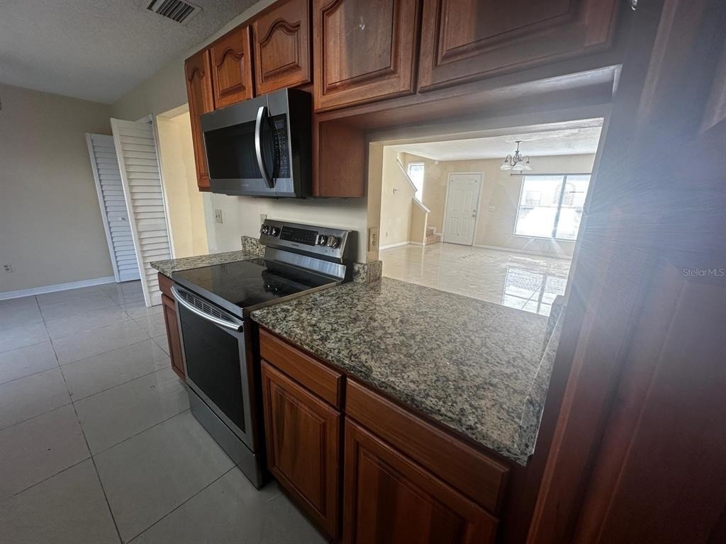 1608 Long Ridge Court - Photo 6