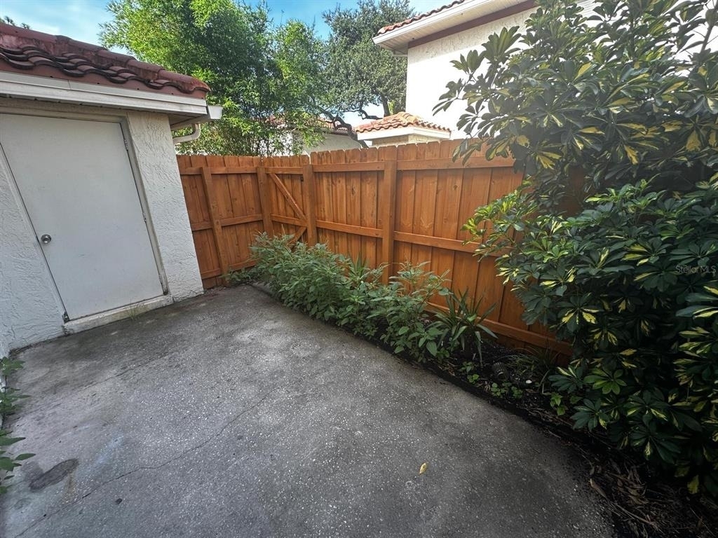 1608 Long Ridge Court - Photo 21