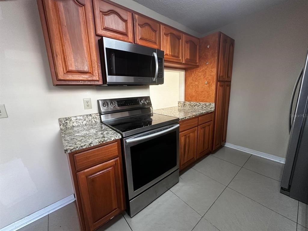 1608 Long Ridge Court - Photo 5