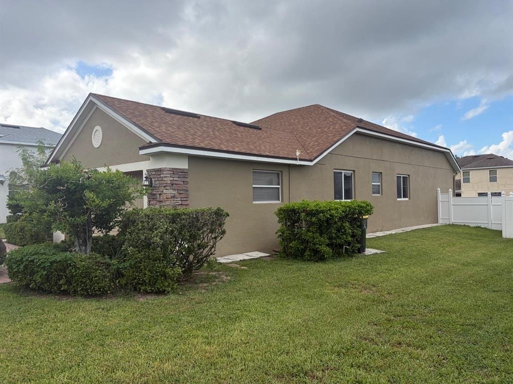 4576 Barbados Loop - Photo 4