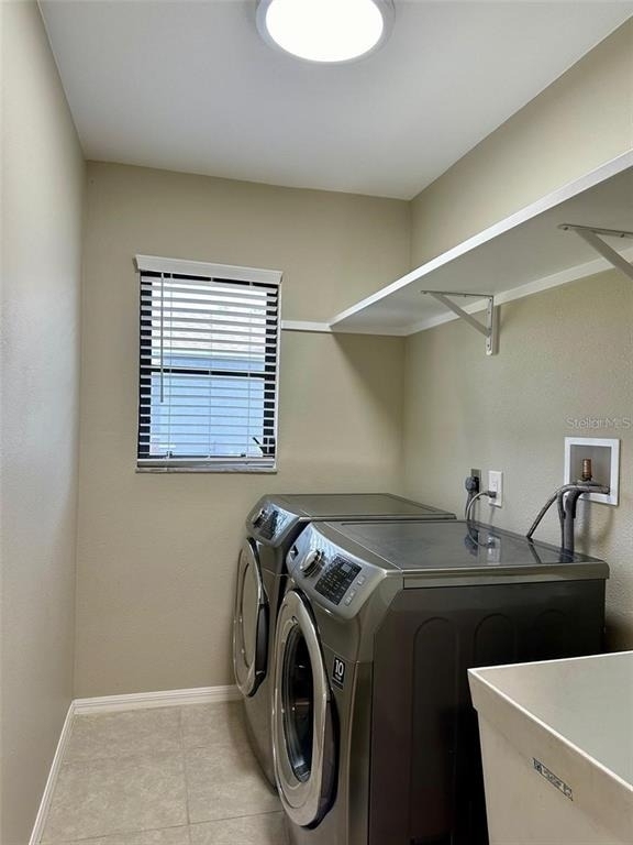 2431 Malaya Court - Photo 24