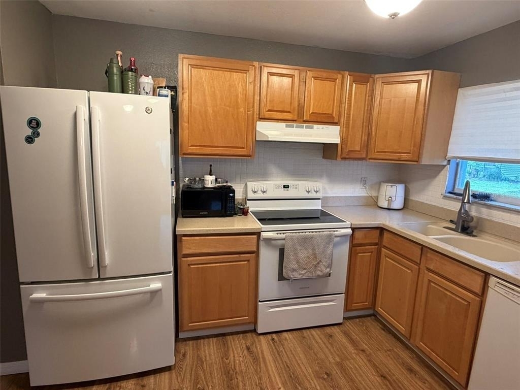 8620 Alam Avenue - Photo 9