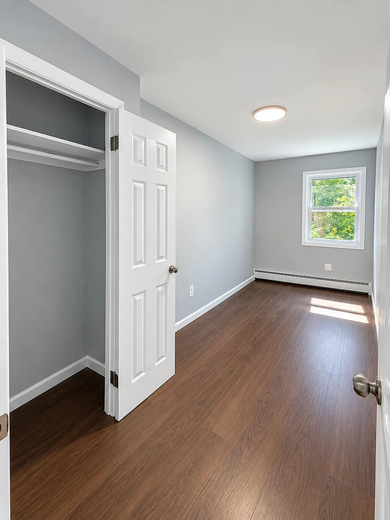 Discover Spacious Living in Queens Village, NY - Photo 3