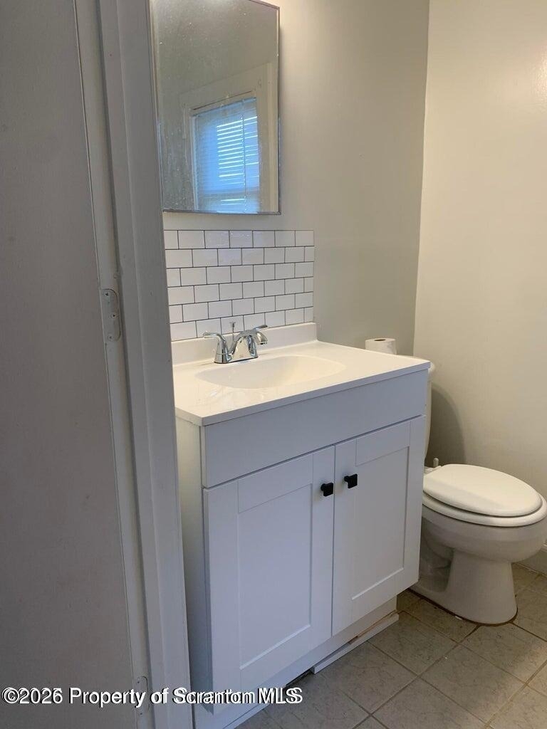 2430 Amelia Avenue - Photo 13