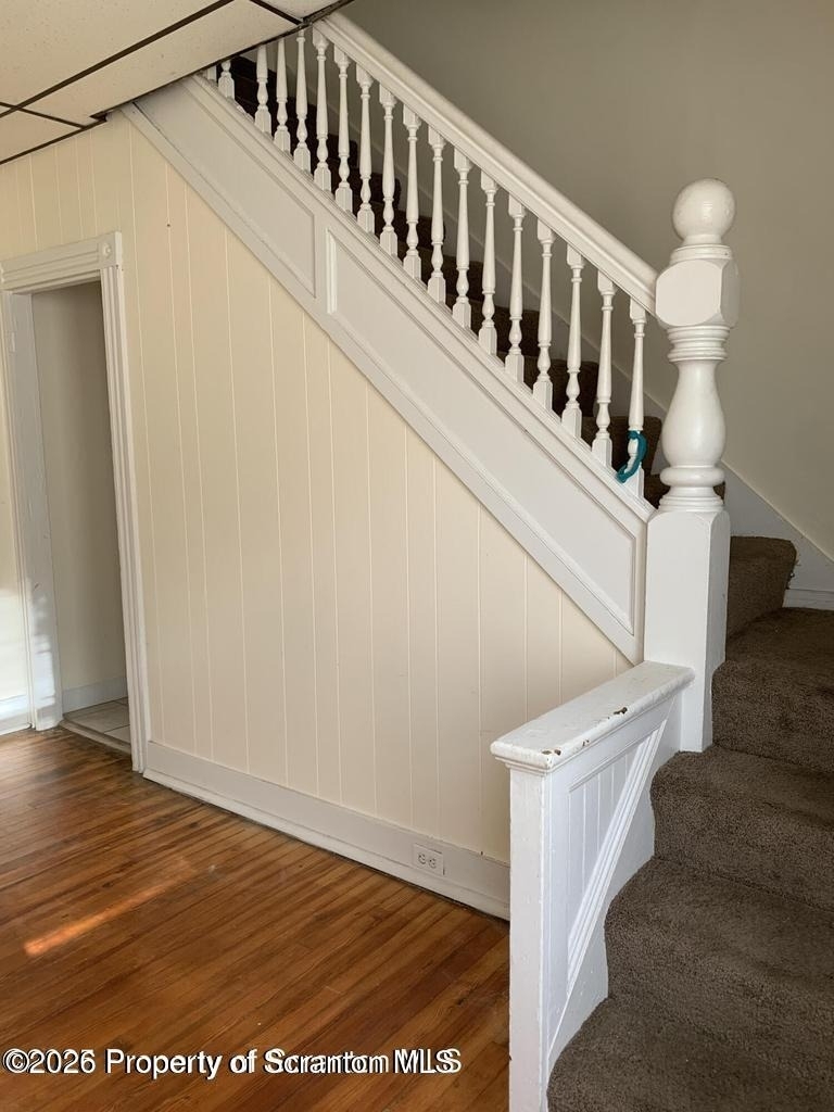 2430 Amelia Avenue - Photo 3