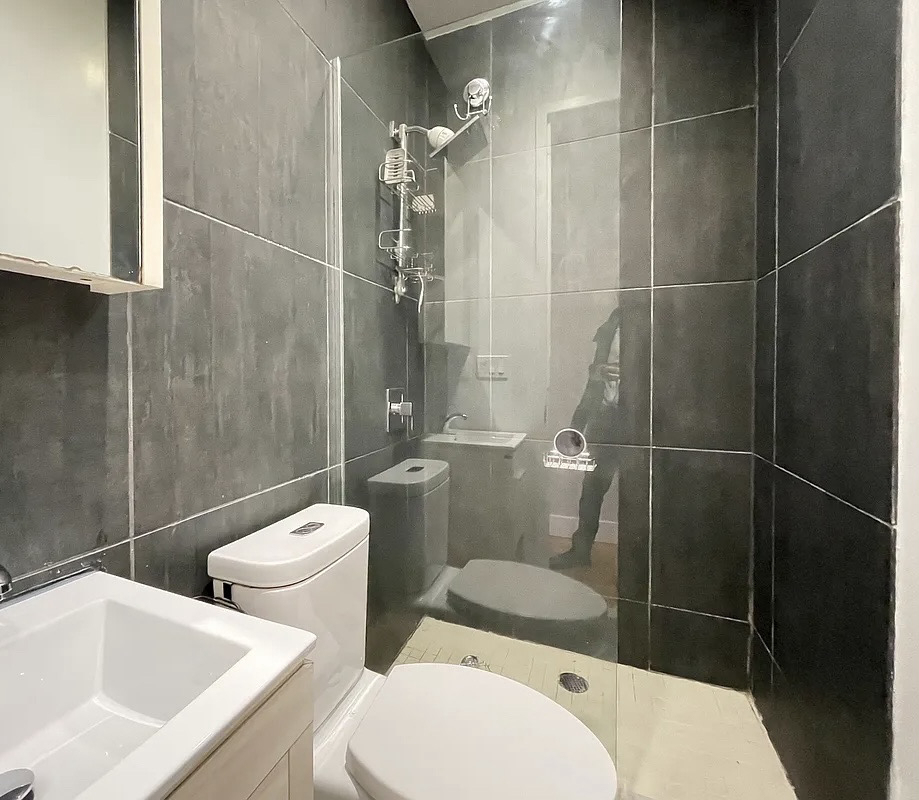 1020 Park Place - Photo 12