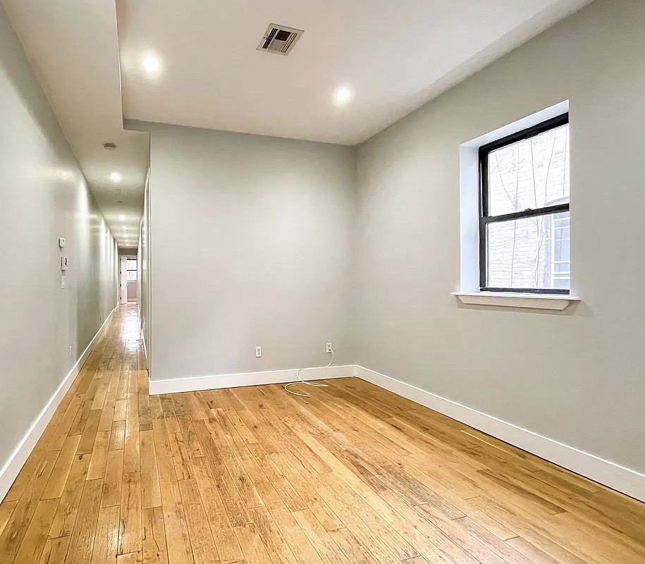 1020 Park Place - Photo 10